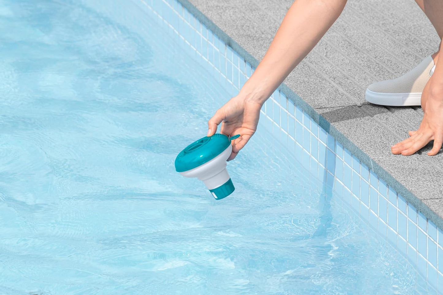 Bestway 5"/12.7cm Chemical Dispenser