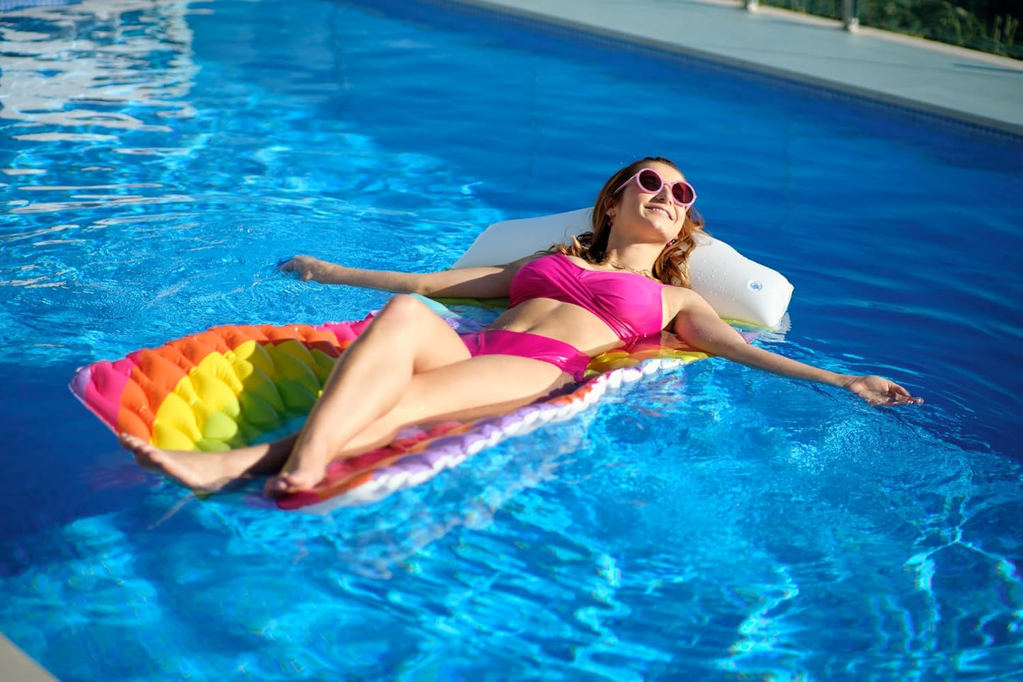 Bestway 7'1" x 31.5"/2.16m x 80cm Rainbow Dreams Floating Mat