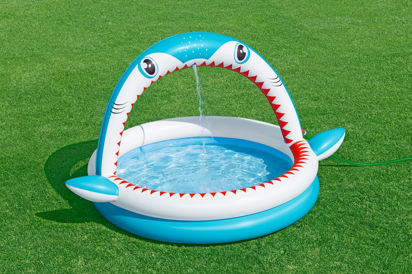 Bestway 64" x 50" x 36"/1.63m x 1.27m x 92cm Sharktastic Sprinkler Play Pool