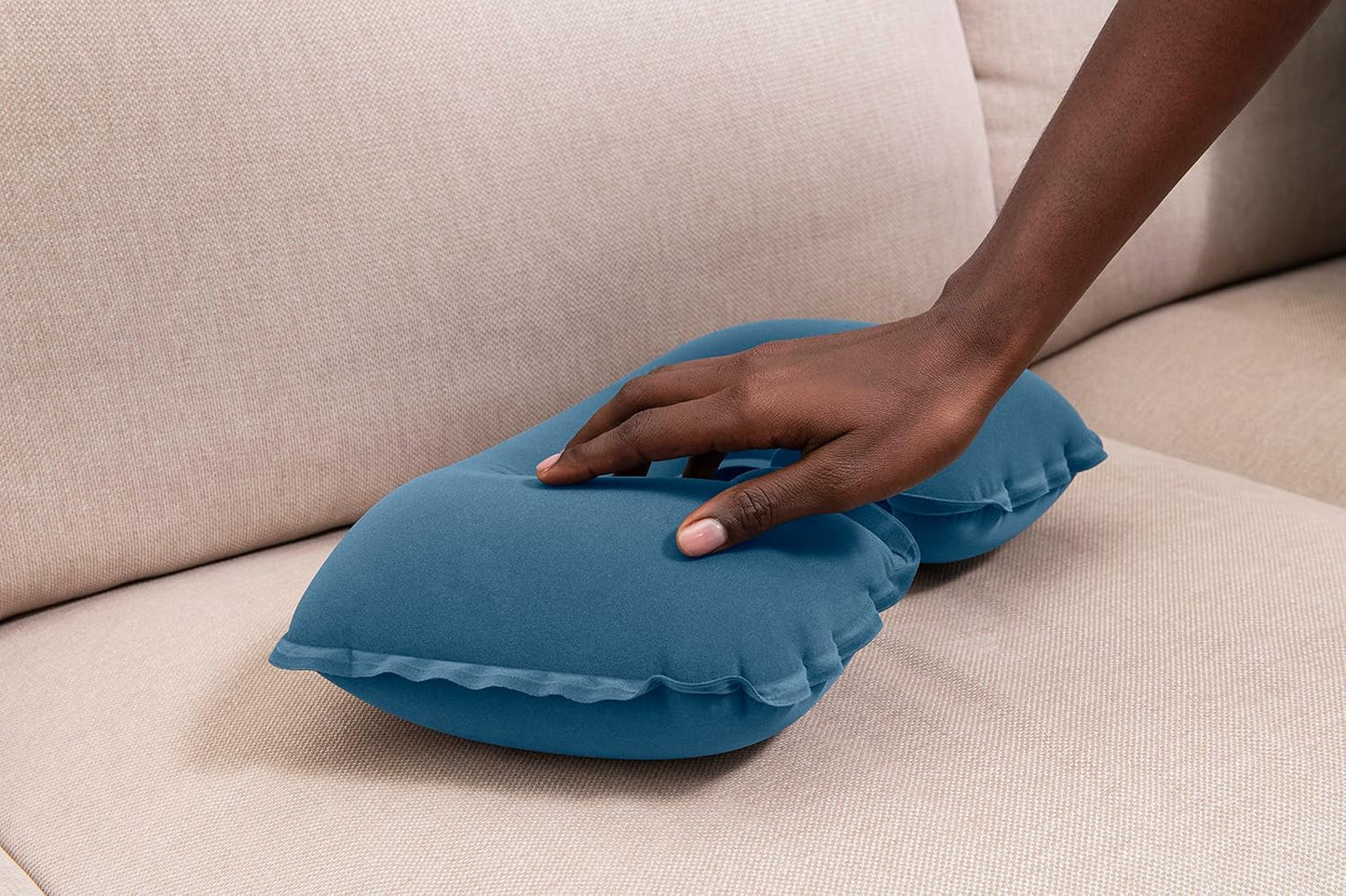 Bestway 14.5" x 9.5" x 4"/37cm x 24cm x 10cm Flocked Air Neck Rest