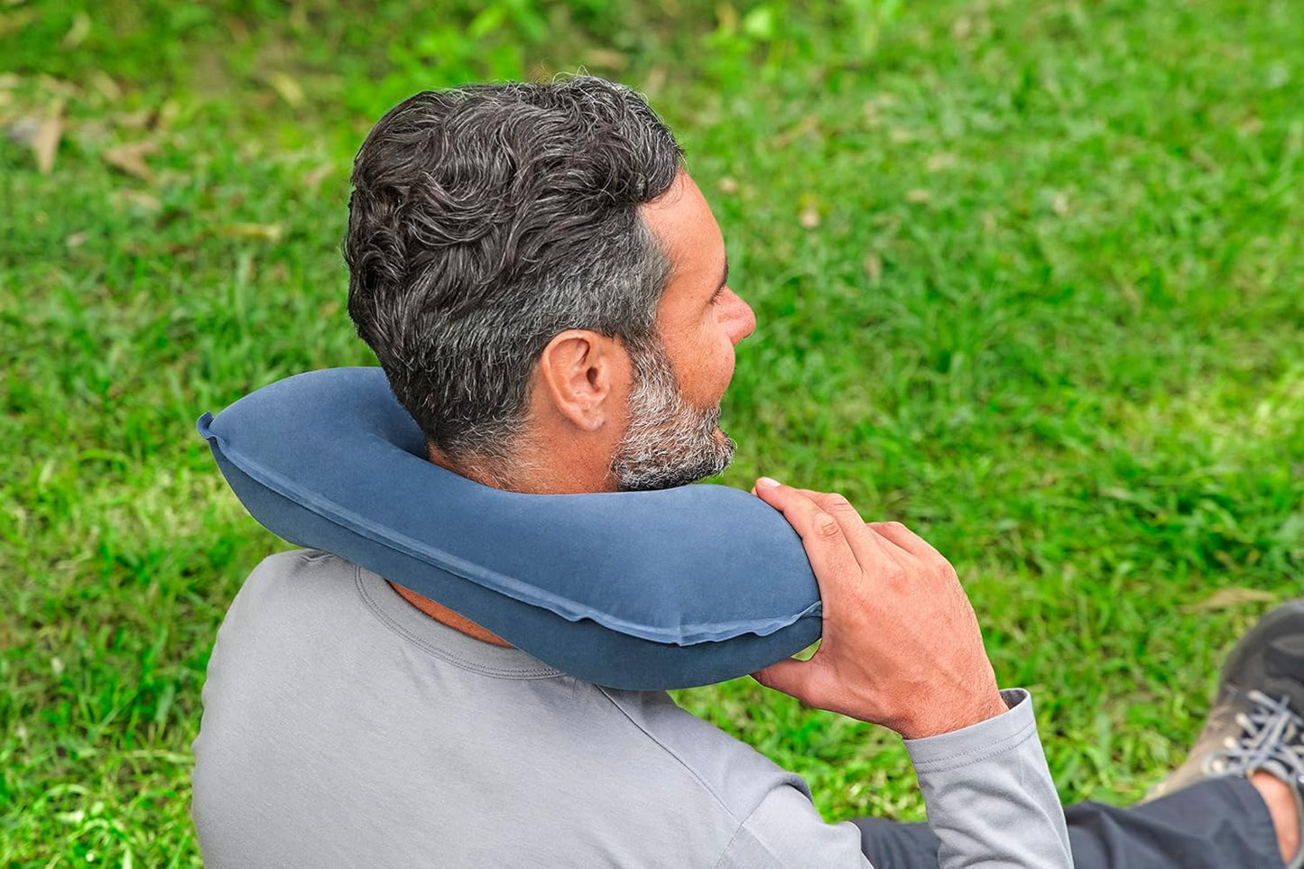 Bestway 14.5" x 9.5" x 4"/37cm x 24cm x 10cm Flocked Air Neck Rest